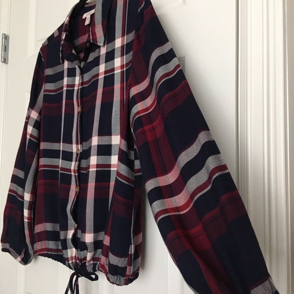 Como Vintage plaid collared tie front shirt - Picture 2 of 12